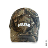 CASQUETTES CAMO CURATED BY MUSE