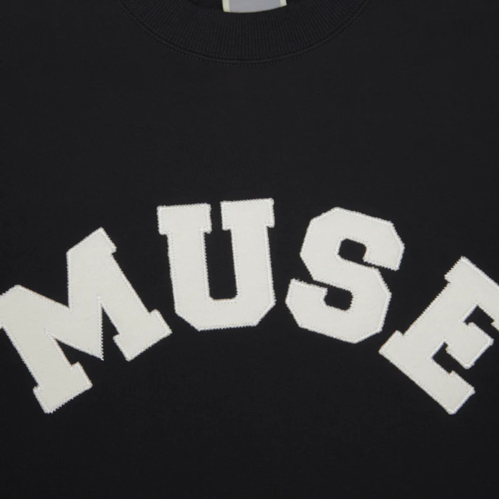 CREWNECK FRENCH TERRY NOIR CURATED BY MUSE