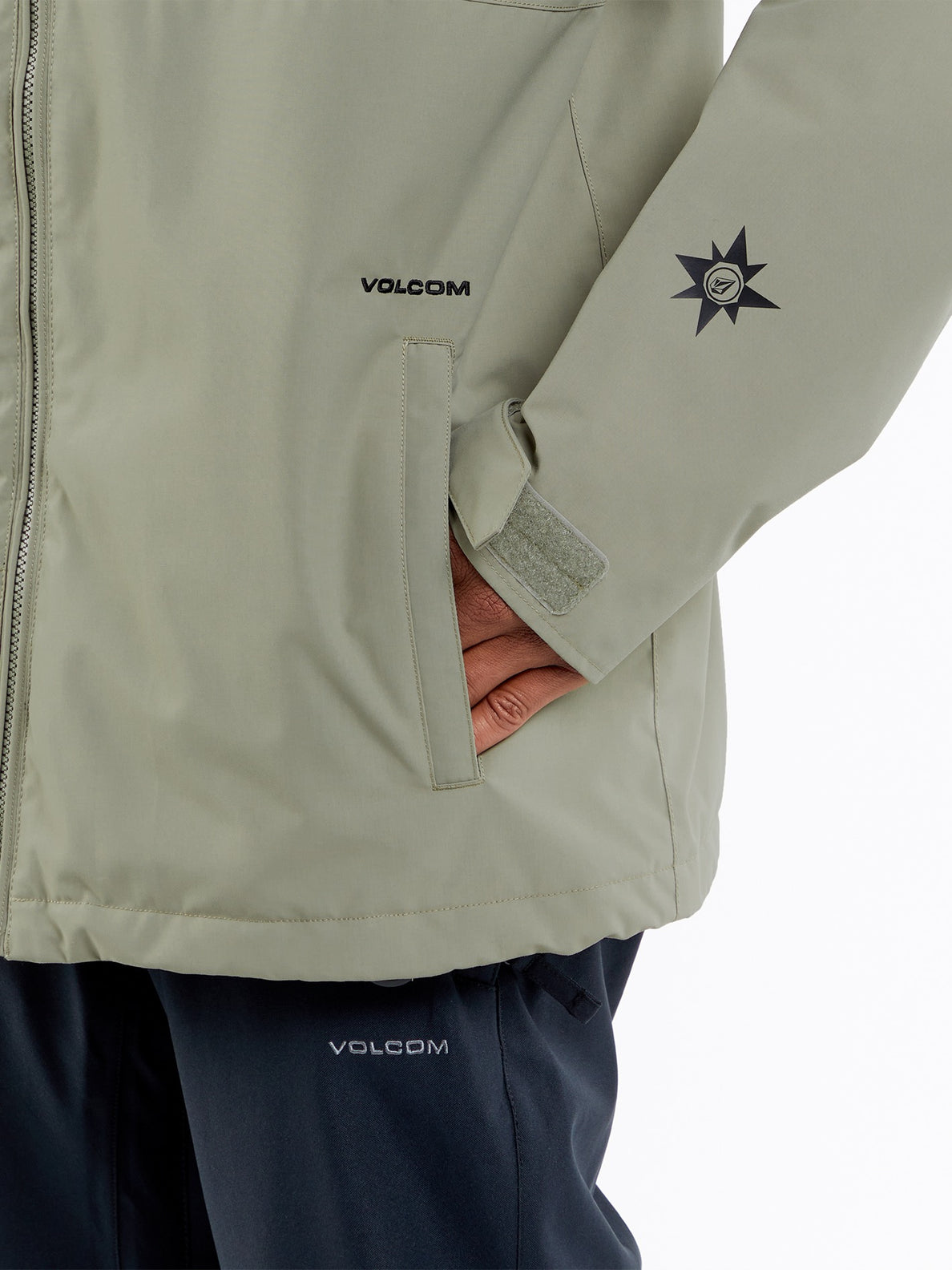 snow-jacket-men-2836-light-khaki-volcom-dm2-shop-05