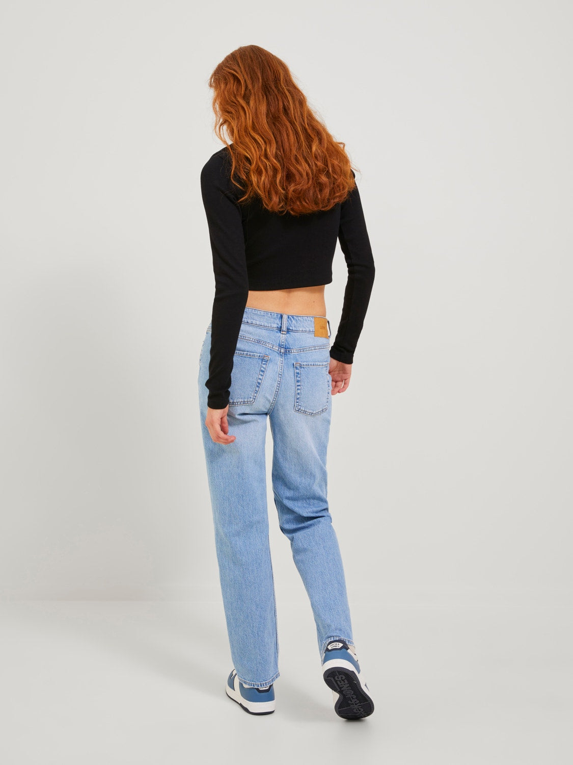 jeans-femme-slim-straight-mid-waist-nice-jjxx-12246133-DM2-SHOP-02