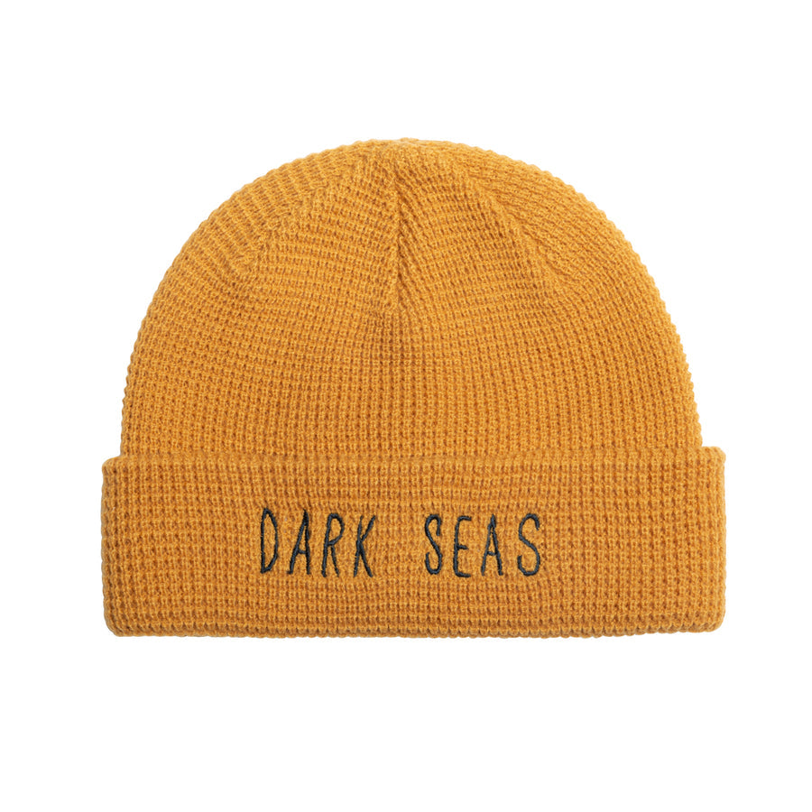 DARK SEAS // TUQUE PRESIDIO