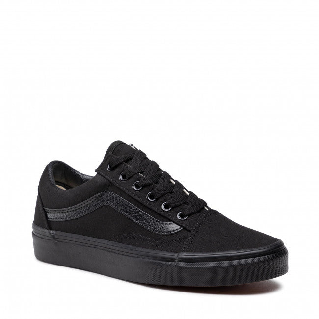 DM2 SHOP // OLD SKOOL SHOES