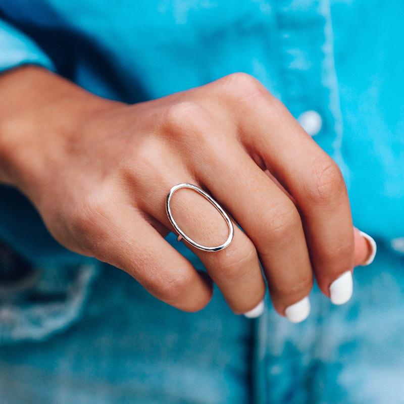 Hollow hot sale oval ring