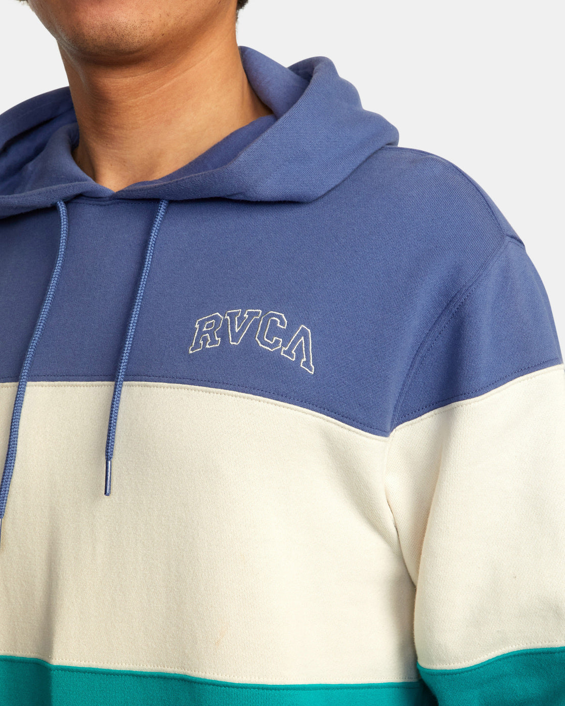 RVCA // HOOD HOMME REED